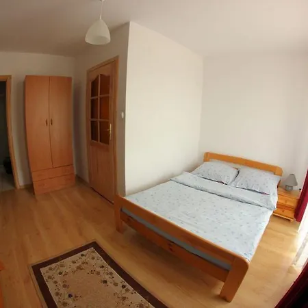 Bemar Domki I Pokoje Kolo Leby Lodge *